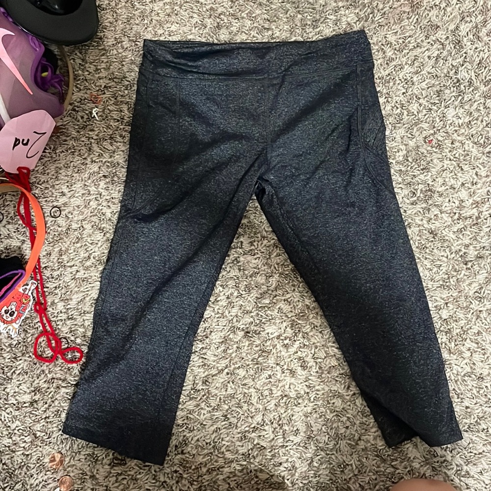 black leggings